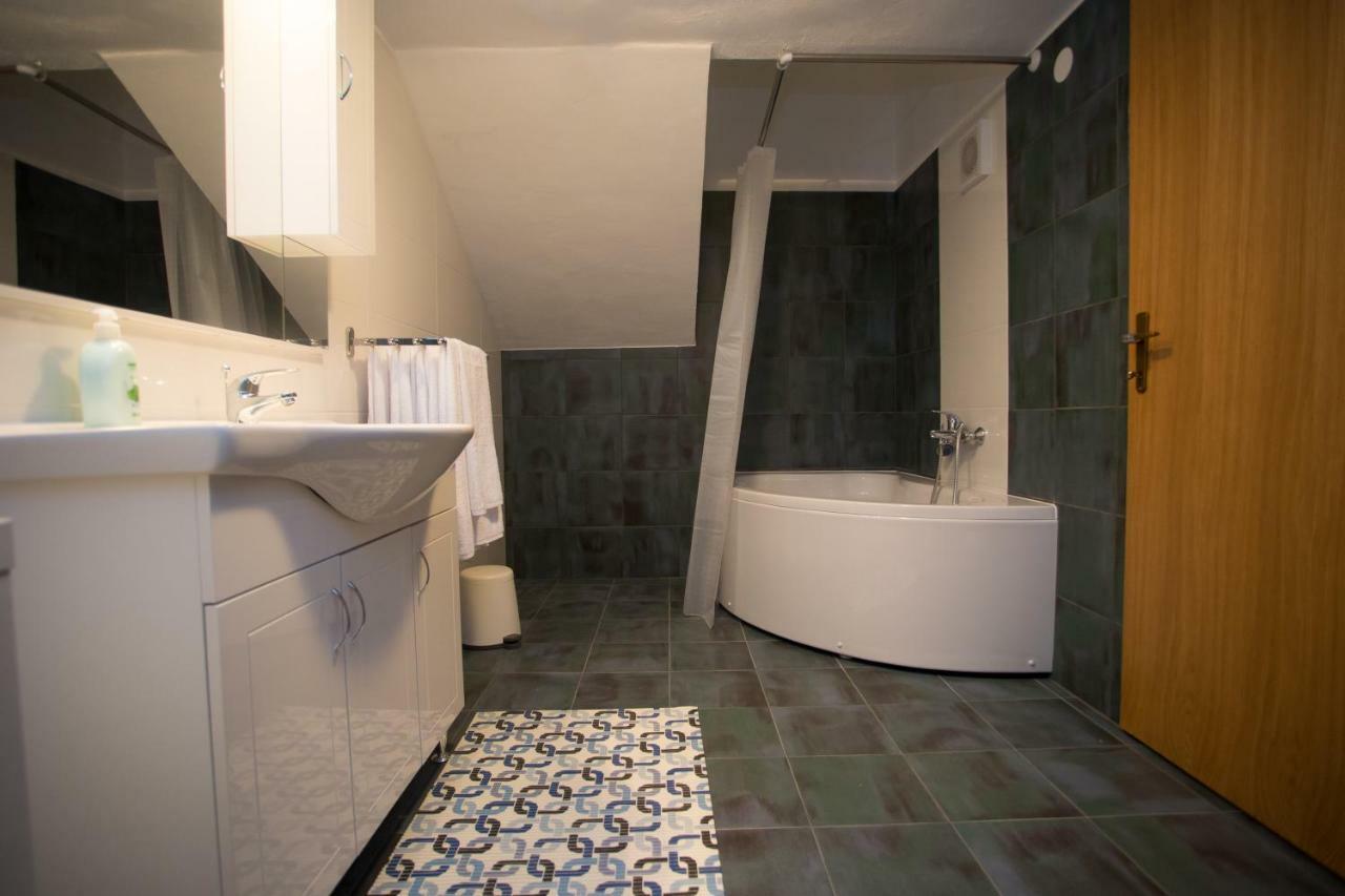 Apartman Girasol Pula Διαμέρισμα Εξωτερικό φωτογραφία