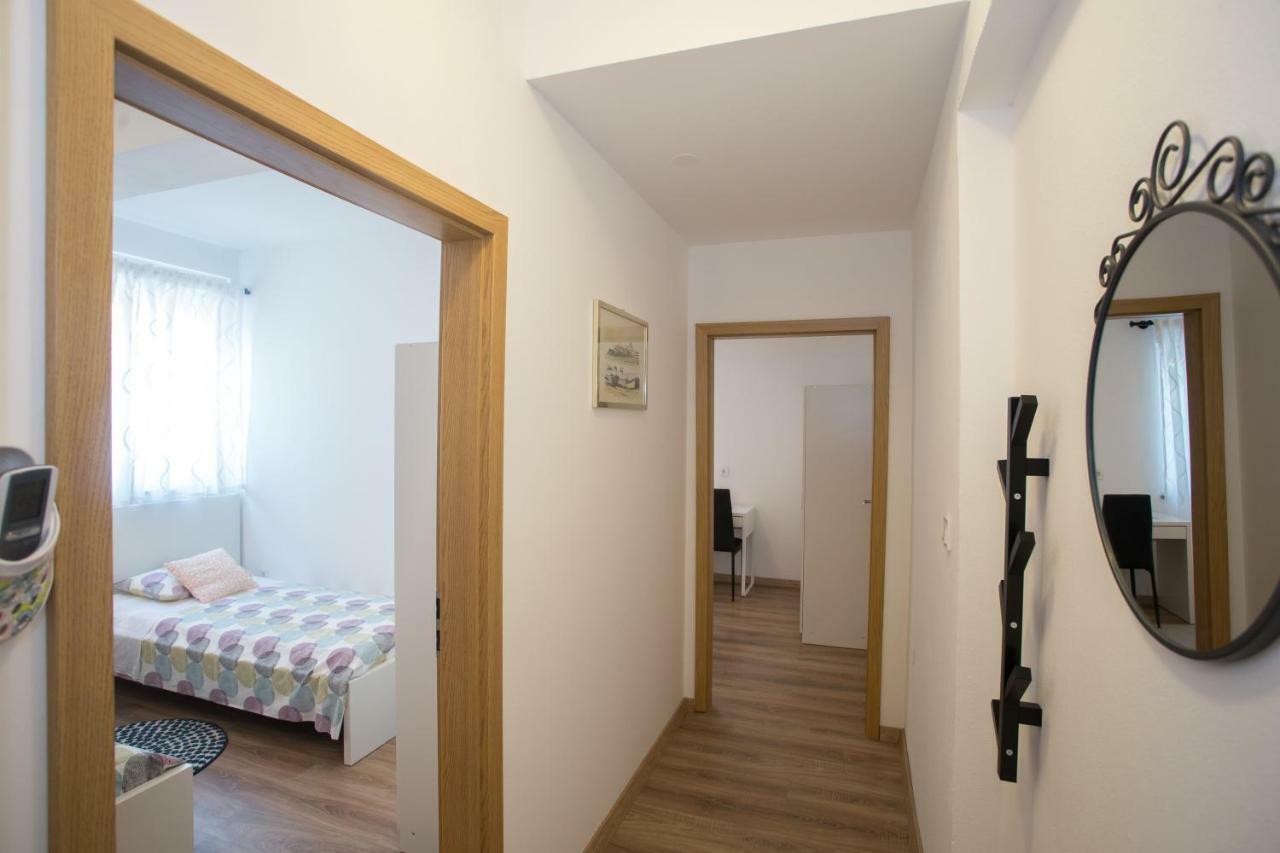 Apartman Girasol Pula Διαμέρισμα Εξωτερικό φωτογραφία